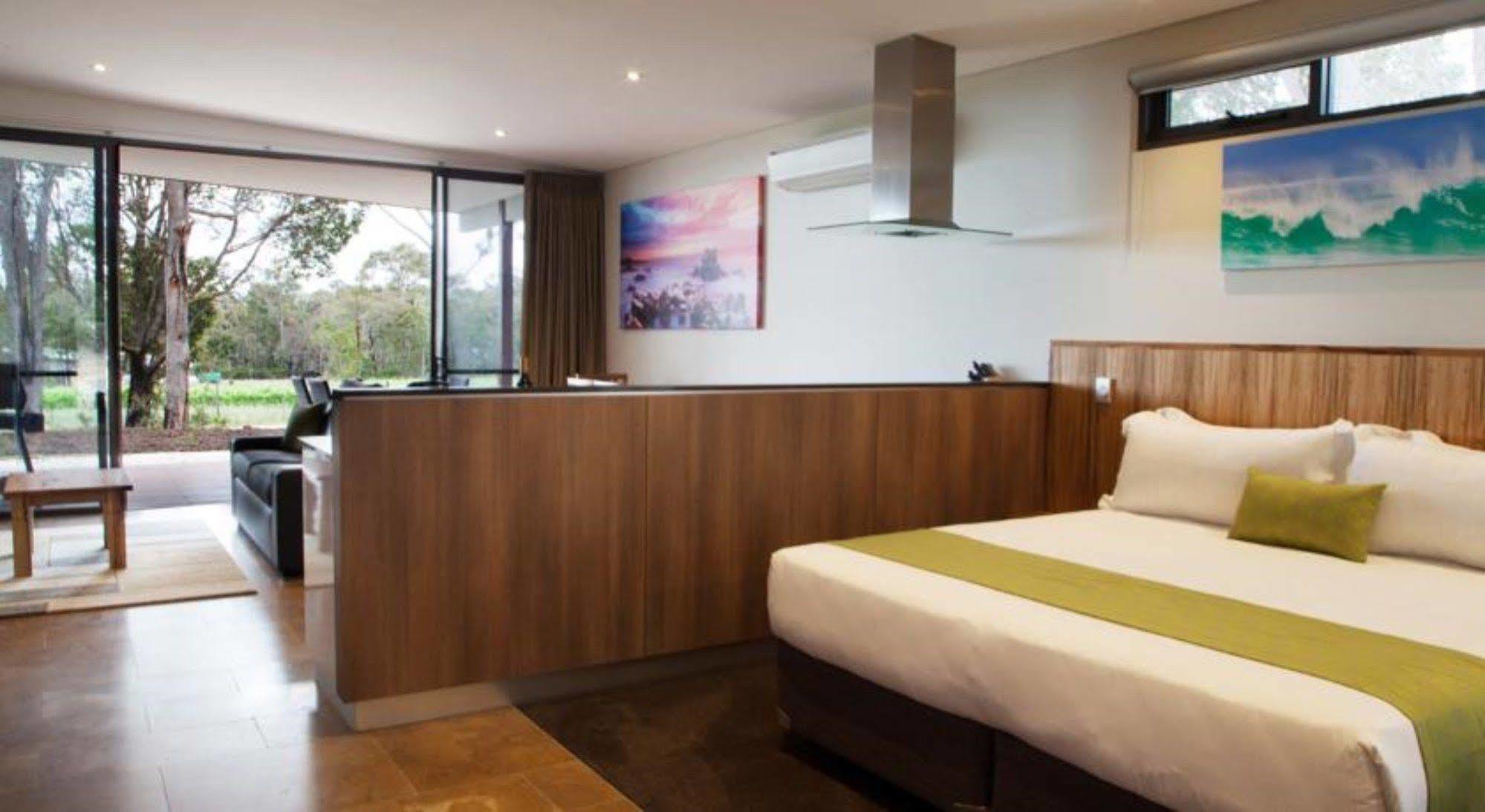 เอจต์ วิลโลว์ รีทรีต Hotel Yelverton ภายนอก รูปภาพ